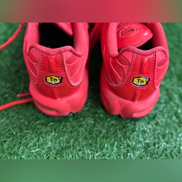 Wmns‎ Air Max Plus 'Light Crimson' Size 7 - Picture 4 of 7
